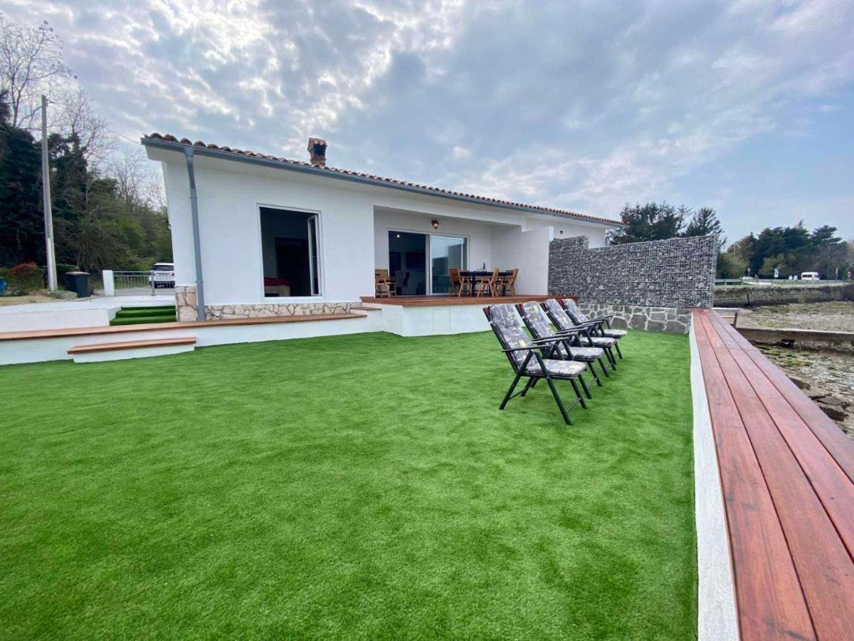 Villa Olga - Uniqe House With Private Beach Ankaran Bagian luar foto